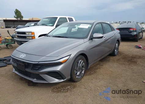 2024 Hyundai Elantra Sel from USA, damaged, VIN KMHLM4DG9RU718387